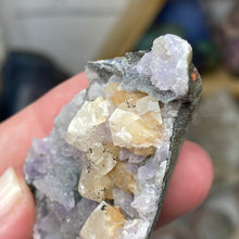 Chargez l'image dans la visionneuse de la galerie, Amethyst Crystals and Chabazite on Sparkling Quartz Chalcedony in Basalt - India Specimen #17