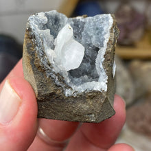 Chargez l'image dans la visionneuse de la galerie, Amethyst Crystals on Sparkling Quartz Chalcedony - India Specimen #19