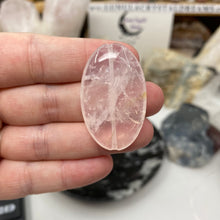 Load image into Gallery viewer, Rose Quartz Large Oval 40x24mm AAA Grade Beads
