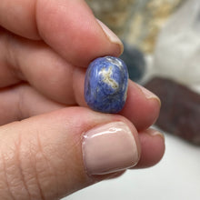 Load image into Gallery viewer, Sodalite 13x10mm Nugget Beads