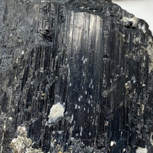 Bild in Galerie-Viewer laden, Black Tourmaline with Muscovite Rough #08