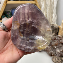 Load image into Gallery viewer, Fluorite Bowl #4