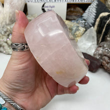Load image into Gallery viewer, Rose Quartz Heart Bowl #01
