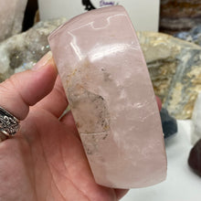Load image into Gallery viewer, Rose Quartz Heart Bowl #01