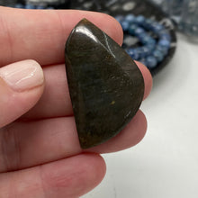 Load image into Gallery viewer, Labradorite Cabochon #15