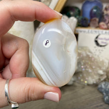 Bild in Galerie-Viewer laden, Agate Palm Stone #08