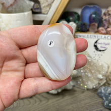 Bild in Galerie-Viewer laden, Agate Palm Stone #08