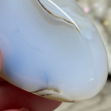 Bild in Galerie-Viewer laden, Agate Palm Stone #10