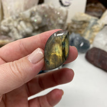Load image into Gallery viewer, Labradorite Cabochon #20