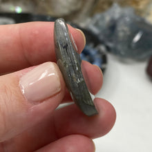 Load image into Gallery viewer, Labradorite Cabochon #20