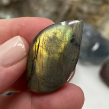 Load image into Gallery viewer, Labradorite Cabochon #20
