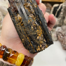 Bild in Galerie-Viewer laden, Black Tourmaline with Muscovite Rough #17