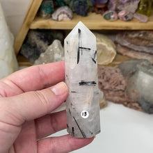 在图库查看器中加载和播放视频,Black Rutilated Quartz Point #13