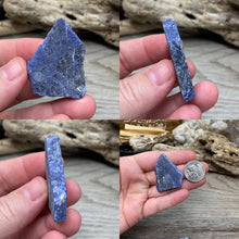 Load image into Gallery viewer, Sodalite Small Rough Slabs Set #03
