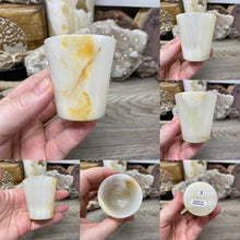 将图像加载到图库查看器中，Green Onyx Shot Glasses
