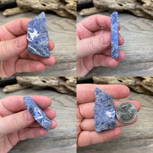 Load image into Gallery viewer, Sodalite Small Rough Slabs Set #04
