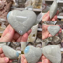 将图像加载到图库查看器中，Trolleite Heart Palm Stones
