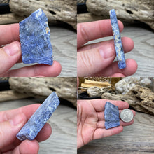 Load image into Gallery viewer, Sodalite Small Rough Slabs Set #03
