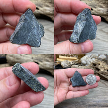 Load image into Gallery viewer, Sodalite Small Rough Slabs Set #03
