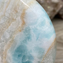Load image into Gallery viewer, Blue Aragonite Moon #11
