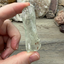 Bild in Galerie-Viewer laden, Prasiolite - Green Amethyst Rough #02
