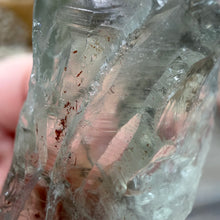 Bild in Galerie-Viewer laden, Prasiolite - Green Amethyst Rough #04
