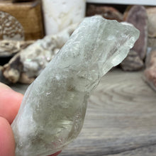 将图像加载到图库查看器中，Prasiolite - Green Amethyst Rough #06

