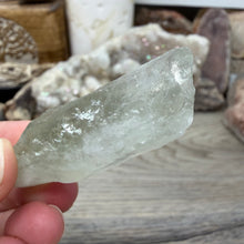 将图像加载到图库查看器中，Prasiolite - Green Amethyst Rough #06
