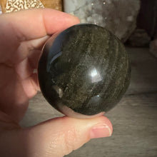 Cargar imagen en el visor de la galería, Gold Sheen Obsidian 54mm Sphere #02
