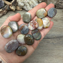 将图像加载到图库查看器中，Ocean Jasper Coin Size Pocket Stones
