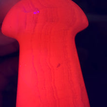 将图像加载到图库查看器中，Pink Calcite / Mangano Calcite Mushroom #03
