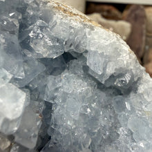 Carica l'immagine nel visualizzatore di Gallery, Celestite Rough Cluster #37
