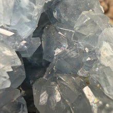 Carica l'immagine nel visualizzatore di Gallery, Celestite Semi-Polished Egg #07
