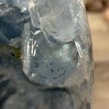Carica l'immagine nel visualizzatore di Gallery, Celestite Semi-Polished Egg #07
