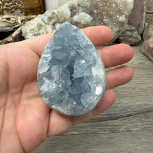 Load image into Gallery viewer, Celestite Semi-Polished Egg #02
