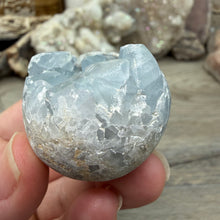 Load image into Gallery viewer, Celestite Semi-Polished Egg #01
