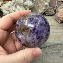 Cargar imagen en el visor de la galería, Chevron Amethyst 60mm Sphere
