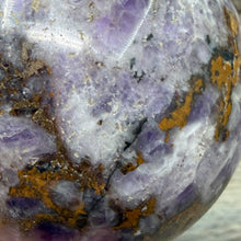 Cargar imagen en el visor de la galería, Chevron Amethyst 60mm Sphere
