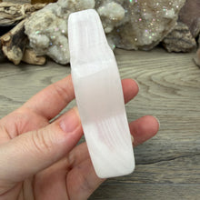 Load image into Gallery viewer, Pink Calcite / Mangano Calcite 3" Star #09
