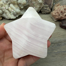 Carica l'immagine nel visualizzatore di Gallery, Pink Calcite / Mangano Calcite 3" Star #10

