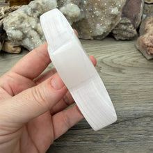 Load image into Gallery viewer, Pink Calcite / Mangano Calcite 3" Star #11
