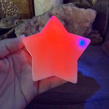 Carica l'immagine nel visualizzatore di Gallery, Pink Calcite / Mangano Calcite 3" Star #13

