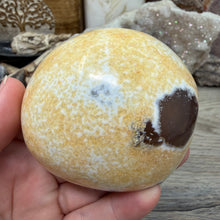 Load image into Gallery viewer, Agate Polished Geode #03
