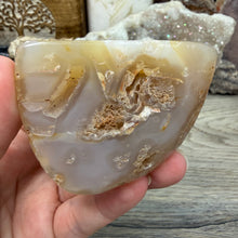 Load image into Gallery viewer, Agate Polished Geode #04
