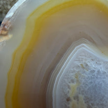 Load image into Gallery viewer, Agate Polished Geode #04
