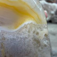 Load image into Gallery viewer, Agate Polished Geode #04
