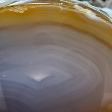 Load image into Gallery viewer, Agate Polished Geode #05
