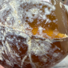 Load image into Gallery viewer, Agate Polished Geode #04
