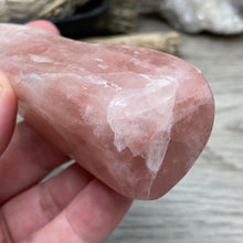 将图像加载到图库查看器中，Rose Calcite Freeform #01
