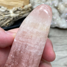 将图像加载到图库查看器中，Rose Calcite Freeform #01
